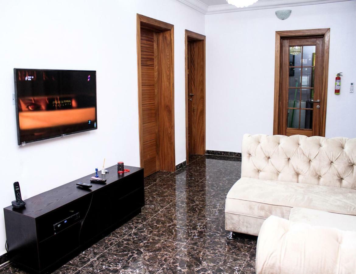 24/7 Luxury Apartment Lagos Exterior photo
