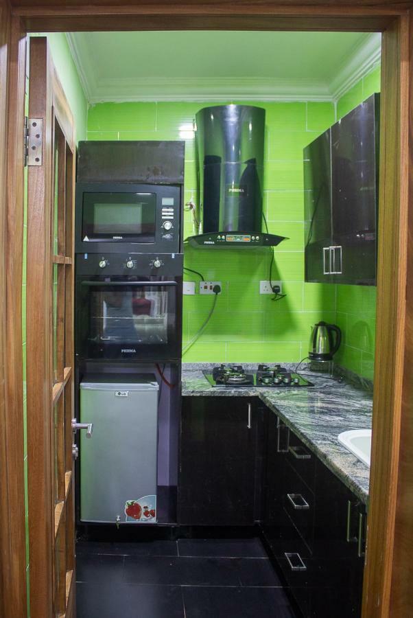 24/7 Luxury Apartment Lagos Exterior photo